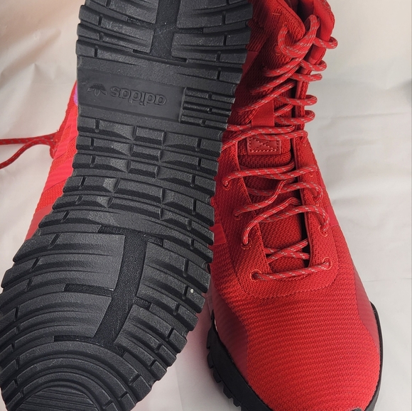 Adidas high tops 13 - Picture 2 of 4